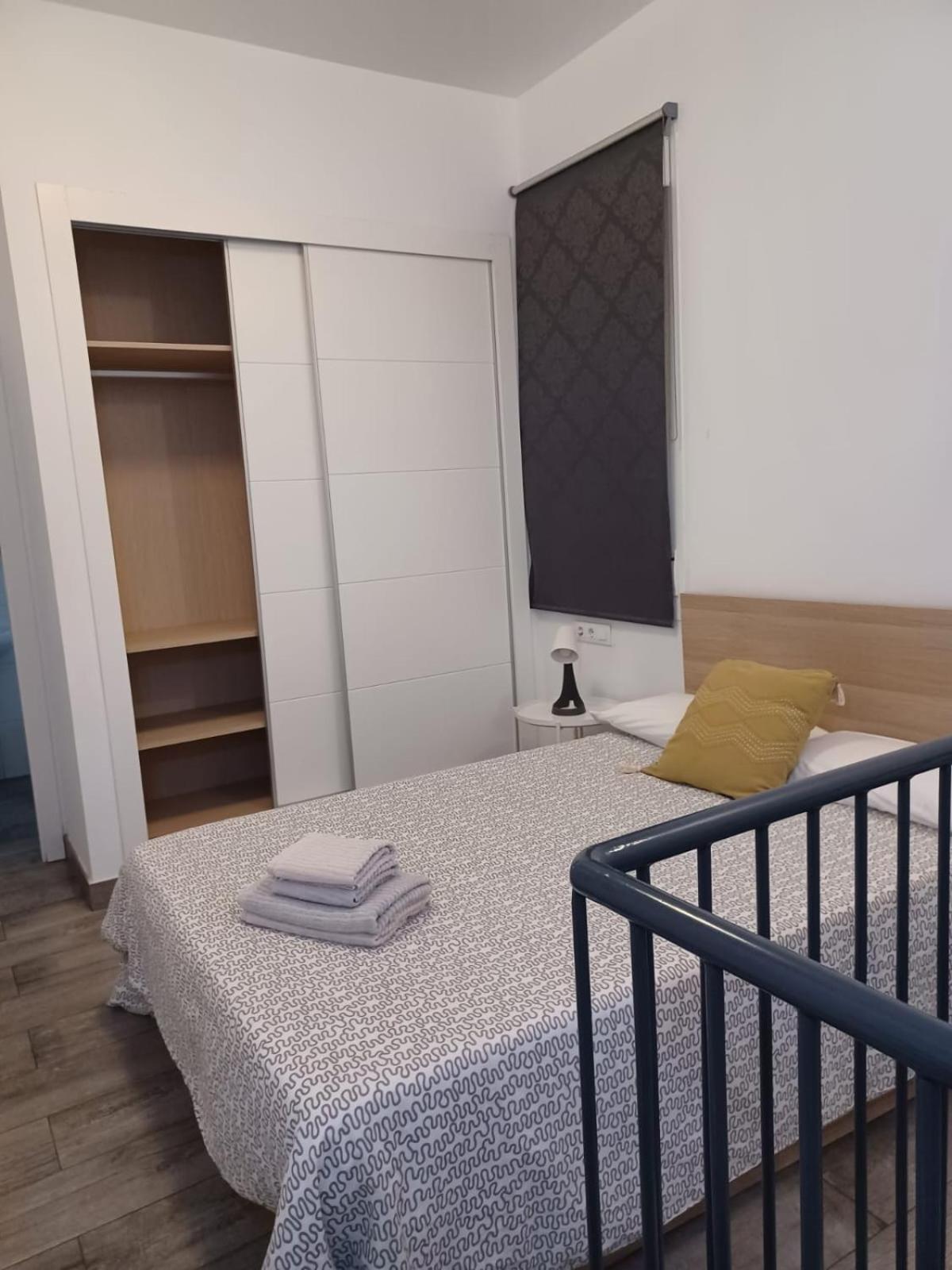 Apartamento En El Casco Antiguo En Plena Alameda Sevilla Buitenkant foto